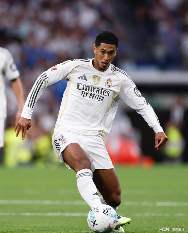 萨索洛vs热那亚：马蒂奇、贝拉尔迪首发，马利诺夫斯基、洛伦佐-科隆博出战（萨索洛对阵热那亚：马蒂奇携贝拉尔迪先发，马利诺夫斯基、洛伦佐-科隆博登场）