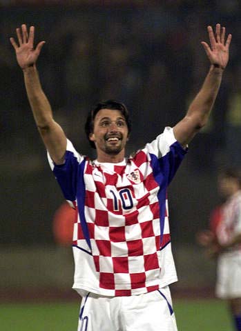 马卡：卡塔尔JTA集团接近收购赫塔费，现任主席安赫尔将留任（马卡报：卡塔尔JTA集团逼近收购赫塔费，现任主席安赫尔将续任）