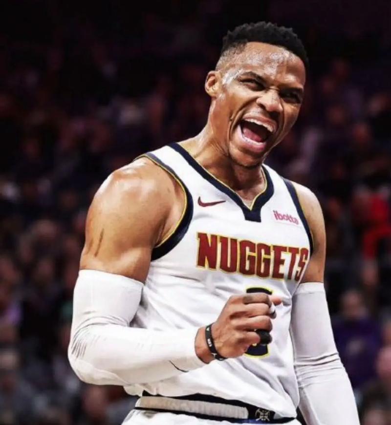 广东男篮14分大胜，奎因29+6+7+5萨姆纳首秀15分，徐昕14+7！（广东男篮+14取胜！奎因29分6板7助5断，萨姆纳首秀15分，徐昕14分7板）