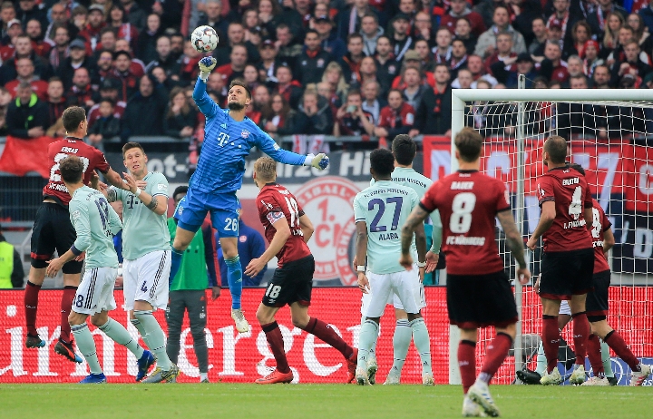 专家解读NBA为何伤病频发：负荷大节奏快，过早高强度打球（专家解析NBA伤病高发：高负荷快节奏叠加球员过早高强度参赛）