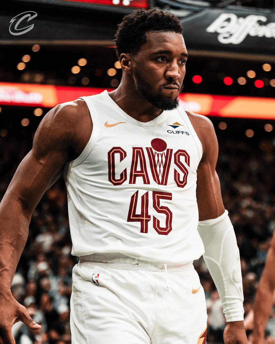 西甲前瞻：赫塔菲冲主场连胜，马竞盼取5连胜继续施压前3（西甲前瞻：赫塔菲剑指主场连胜，马竞力争五连胜紧逼前三）