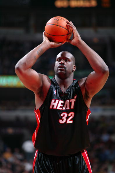 洛杉矶快船以131-116击败黄蜂，哈登55分创队史新高，成为NBA第四位得分超55分的球员，表现惊艳。（快船131-116擒黄蜂，哈登狂砍55分创队史纪录，成NBA第4位55+得分球员，表现炸裂）