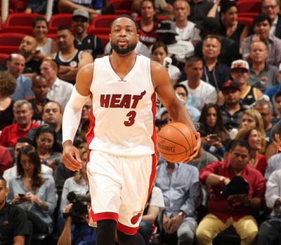 对球迷的嘘声竖大拇指，林德洛夫：如果他们生气，我表示道歉（面对嘘声竖拇指，林德洛夫：若让球迷生气，我表示歉意）