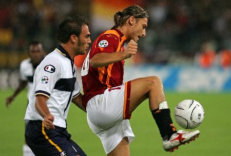 英超历史单一球员对同一球队全败纪录：莱诺对曼城13场全败第3（英超史上单一球员对同一对手全败榜：莱诺对曼城13战皆负列第3）