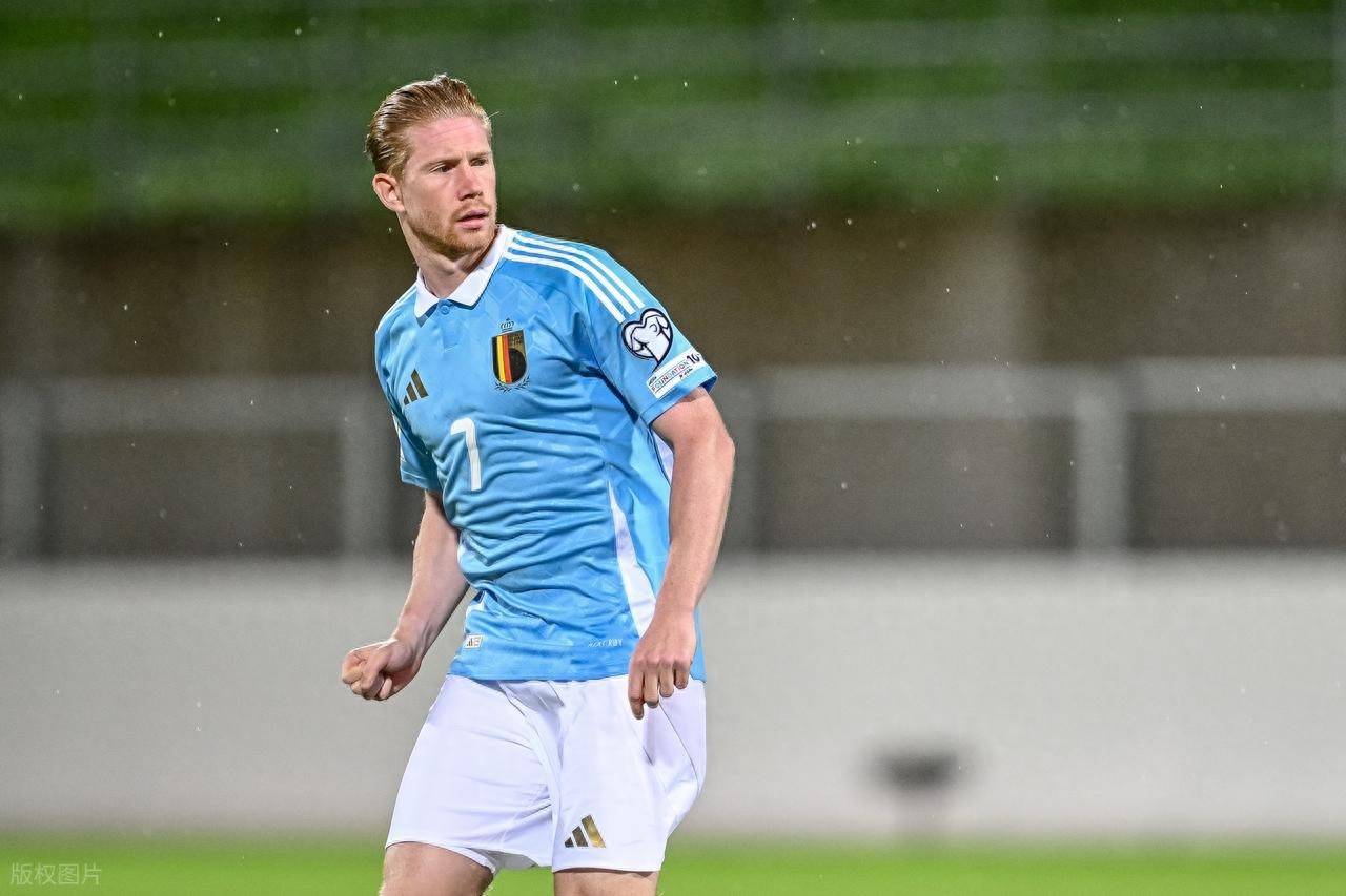 奥卡福尔抱怨没入选国家队，扎卡：有时候你得闭嘴去努力工作（奥卡福尔不满落选国家队，扎卡回怼：少说话，多干活）