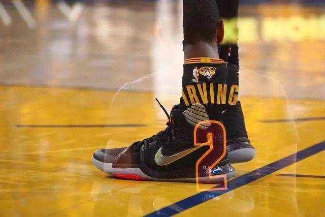 弟媳：我对巴黎唯有感激；和莱昂纳多的不愉快至今仍让我失望（弟媳：感谢巴黎，但与莱昂纳多的不快至今仍令我失望）