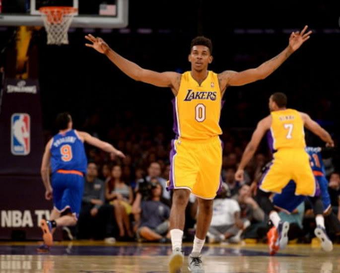 镜报：莱因克尔曾和亲弟弟关系断裂17年，今年夏天才破冰（《镜报》：莱因克尔与亲弟弟断联17年，今夏终于破冰）