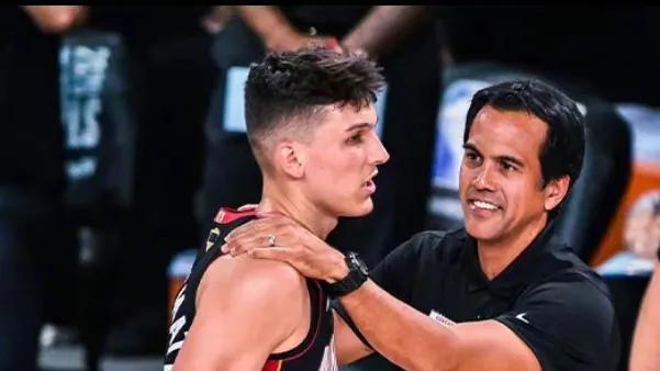 昔日冠军后卫！普尔半场9中4中拿11分3板3断，3+1和高难度上篮都有（前冠军后卫普尔半场9投4中拿下11分3板3断，3+1与高难度上篮俱全）