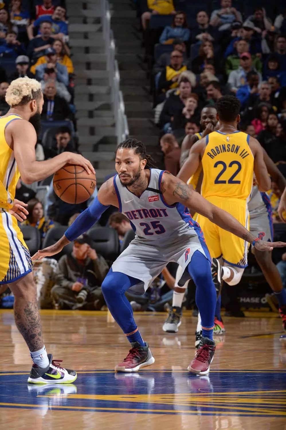 斯洛特：昨晚睡得不是最好但也没失眠；没来得及和博斯喝一杯（斯洛特：昨夜睡眠一般但未失眠；未能与博斯小酌）