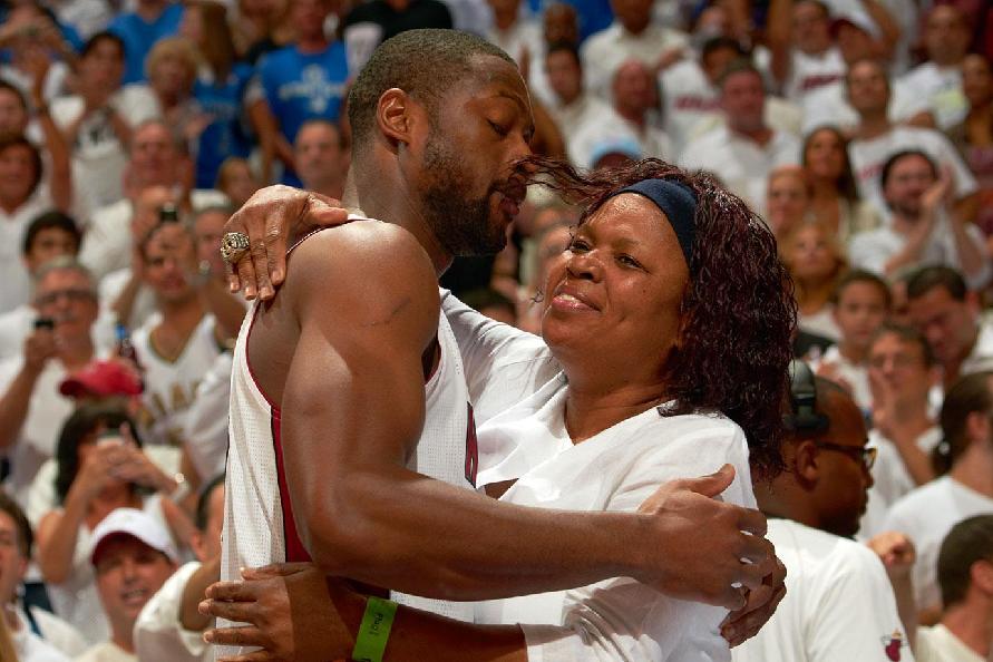 梅西低估自己的影响力！他曾认为自己在中国没保利尼奥出名！（梅西曾低估自己：以为在中国人气不及保利尼奥）